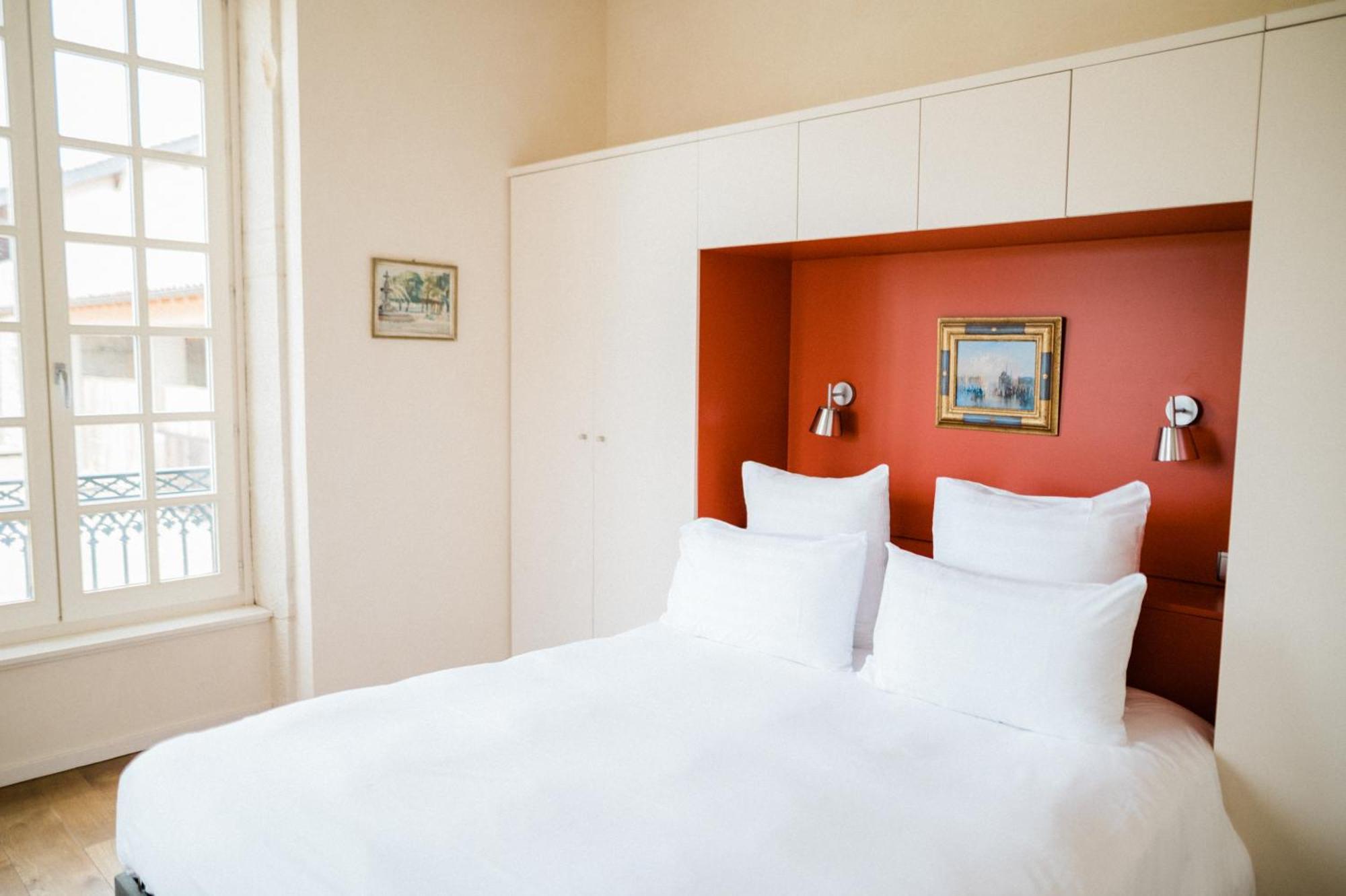 Hotel-Restaurant Le Chateau De Besseuil, Macon Nord - Teritoria Clessé المظهر الخارجي الصورة